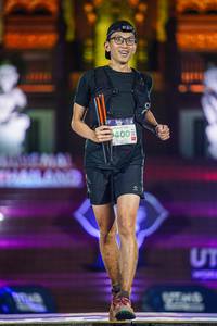 BIB: 400
                            <button type="button" onclick="openModal(22646228)" class="btn btn-primary btn-sm float-right btn-popup" data-toggle="modal" data-target=".modal-high-quality">
                        <i class="fas fa-shopping-cart"></i> Add to Cart
                    </button>
                                            <button type="button" onclick="isThisMe(22646228, true)" class="btn btn-success btn-sm float-right btn-popup btn-isme hidden" data-toggle="tooltip" data-placement="bottom" title="นี่คือรูปของคุณใช่ไหม คลิกที่นี่เพื่อเอาเข้าอัลบั้ม">
                        <i class="fas fa-plus"></i> Add to album
                    </button>
                    <button type="button" onclick="isThisMe(22646228, false)" class="btn btn-warning btn-sm float-right btn-popup btn-isnotme hidden">
                        <i class="fas fa-ban"></i> Remove from album
                    </button>